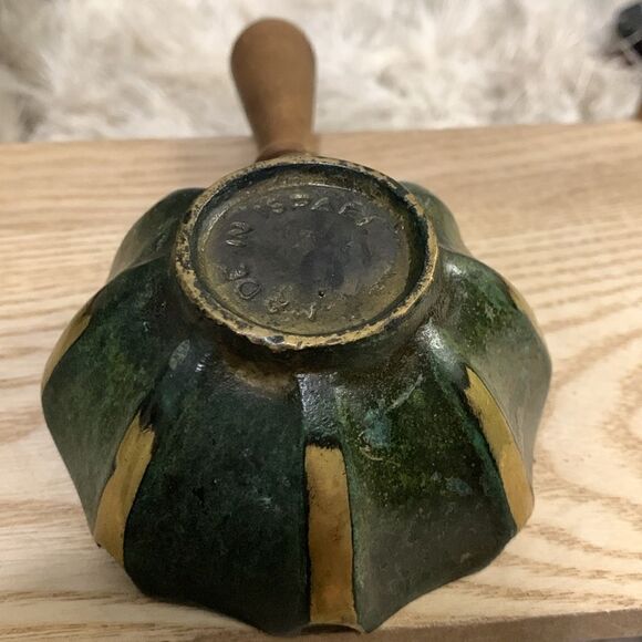 Vintage MCM Brass Ashtray Hammered Interior Style W/Wood Handle Made In Israel - Picture 9 of 17